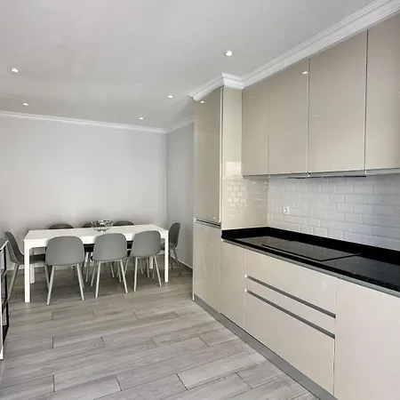 Hibisco 1 - Shared Pool - 8 Guests - Albufeira *