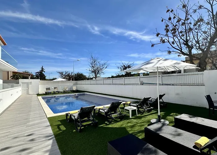 Hibisco 1 - Shared Pool - 8 Guests - Albufeira Albufeira