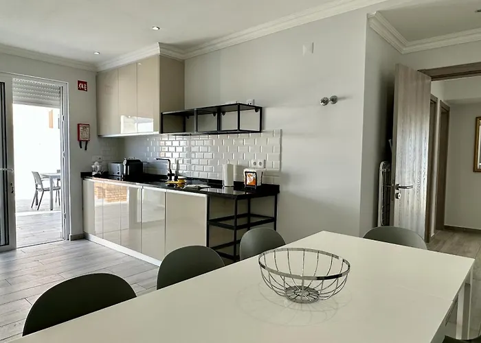 Hibisco 1 By Check-in Portugal *